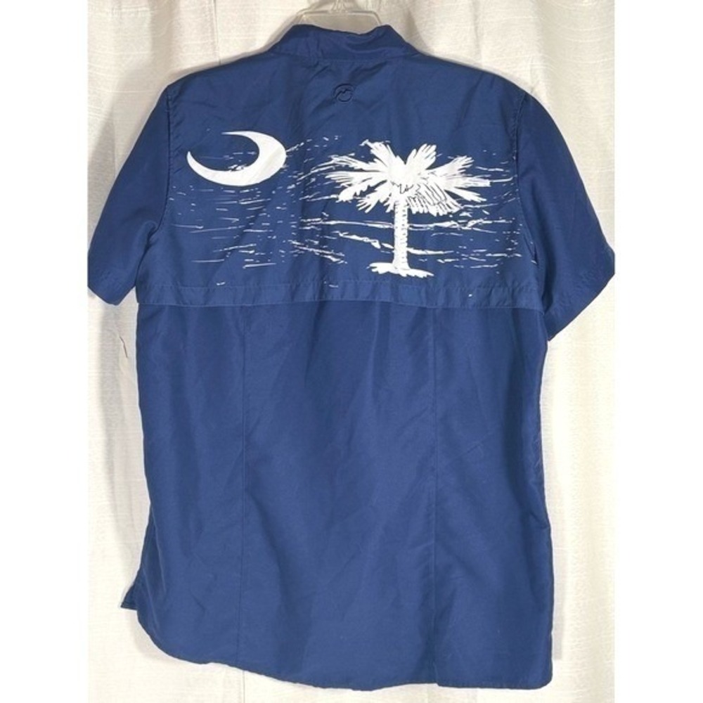 Magellan Outdoors XL womens Fishing Navy Short-Sleeve Palm & Moon Print Shirt